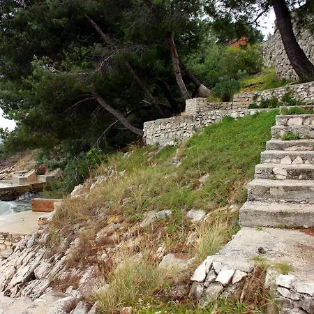 Seaside Apartments With A Swimming Pool Okrug Donji, Ciovo - 8664 * Трогир