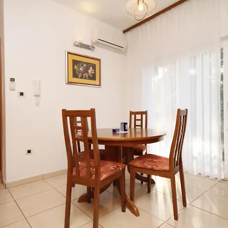 Апартаменты Seaside Apartments With A Swimming Pool Okrug Donji, Ciovo - 8664 *